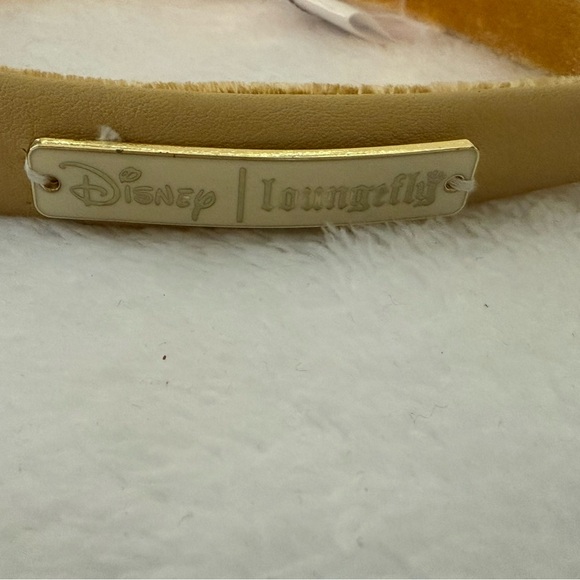 Disney Loungefly Beignet Scented Minnie Mouse Ears - Picture 5 of 6